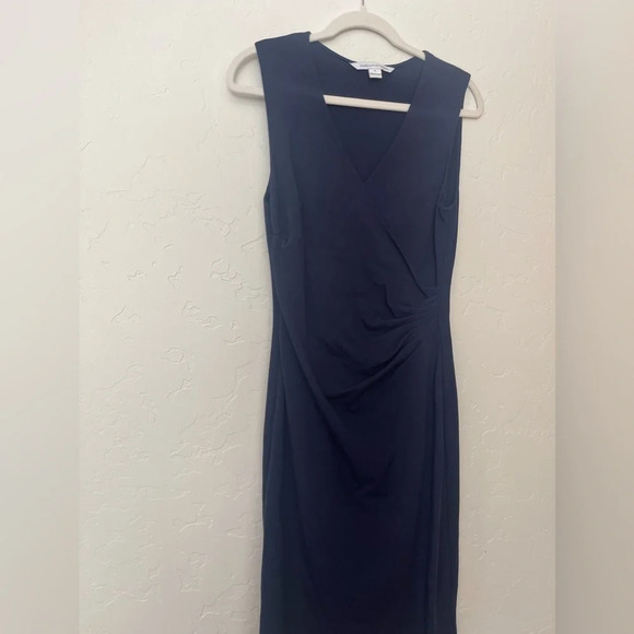 Diane Von Furstenberg Layne Ruched Sheath Dress Womens size 6 - Picture 5 of 8